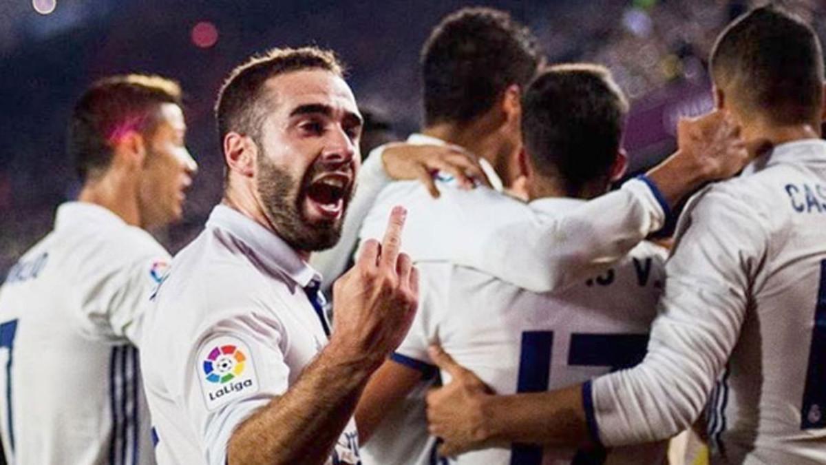 Dani Carvajal hizo una peineta en el clásico