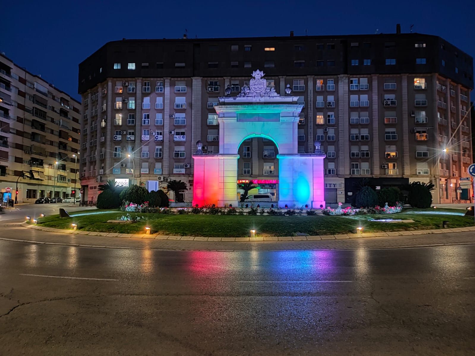 La Costera, la Vall d'Albaida y la Canal de Navarrés se vuelcan con los actos del Orgullo