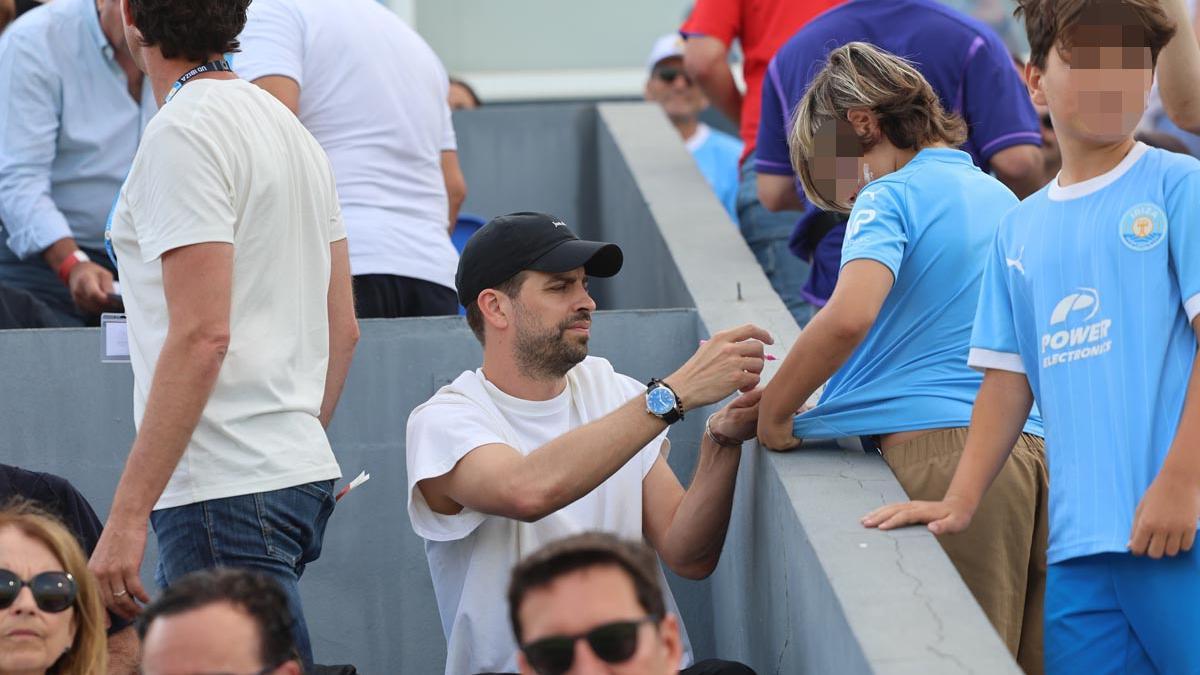 Galería: Piqué en Ibiza para ver el partido de la UD-Andorra