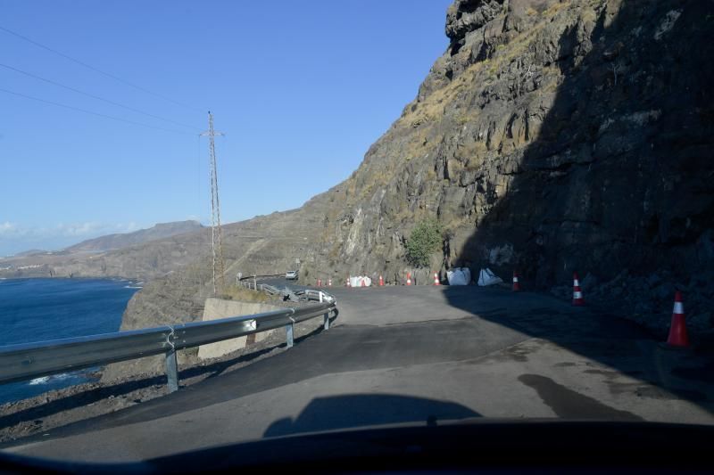 Apertura de la carretera de La Aldea