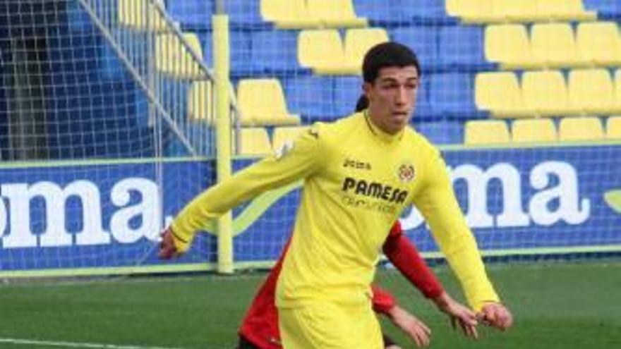 Aitor Cantalapiedra en un partido en el Mini Estadi.