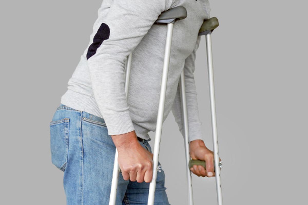 Un implante protésico de cadera puede permitir una recuperación funcional completa.