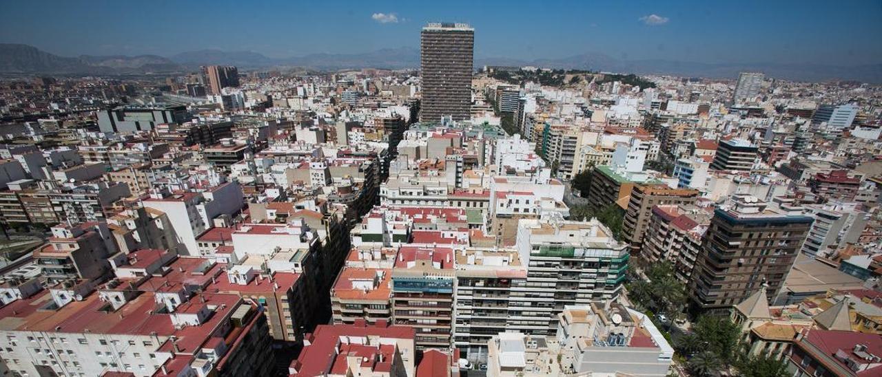 Vista aérea de la ciudad de Alicante