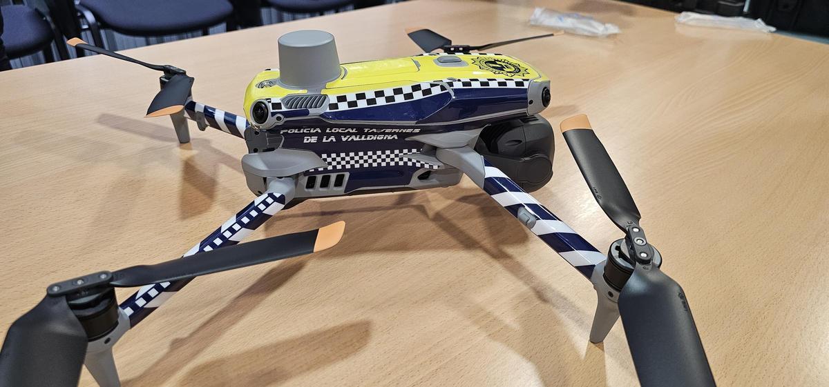 El dispositivo de la Policía Local de Tavernes de la Valldigna