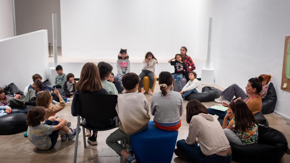 Escoleta d'Estiu en el Centre del Carmen Cultura Contemporànea.