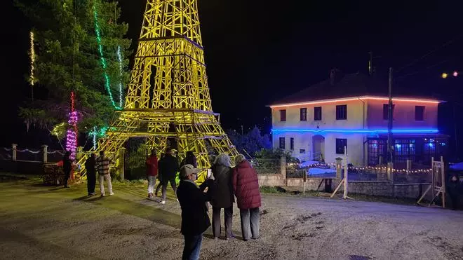 Las luces de Navidad de la aldea de Soutelo, en Cuntis