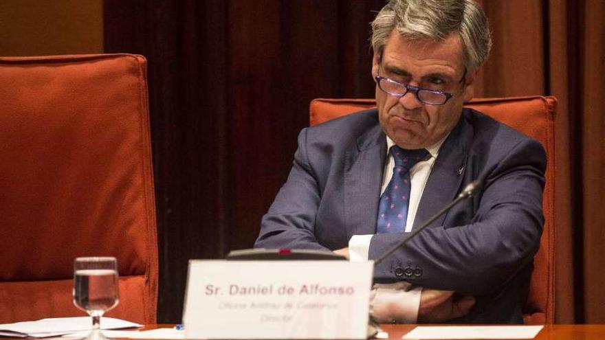 De Alfonso, ayer, durante su comparecencia en comisión en el Parlamento catalán. // Efe