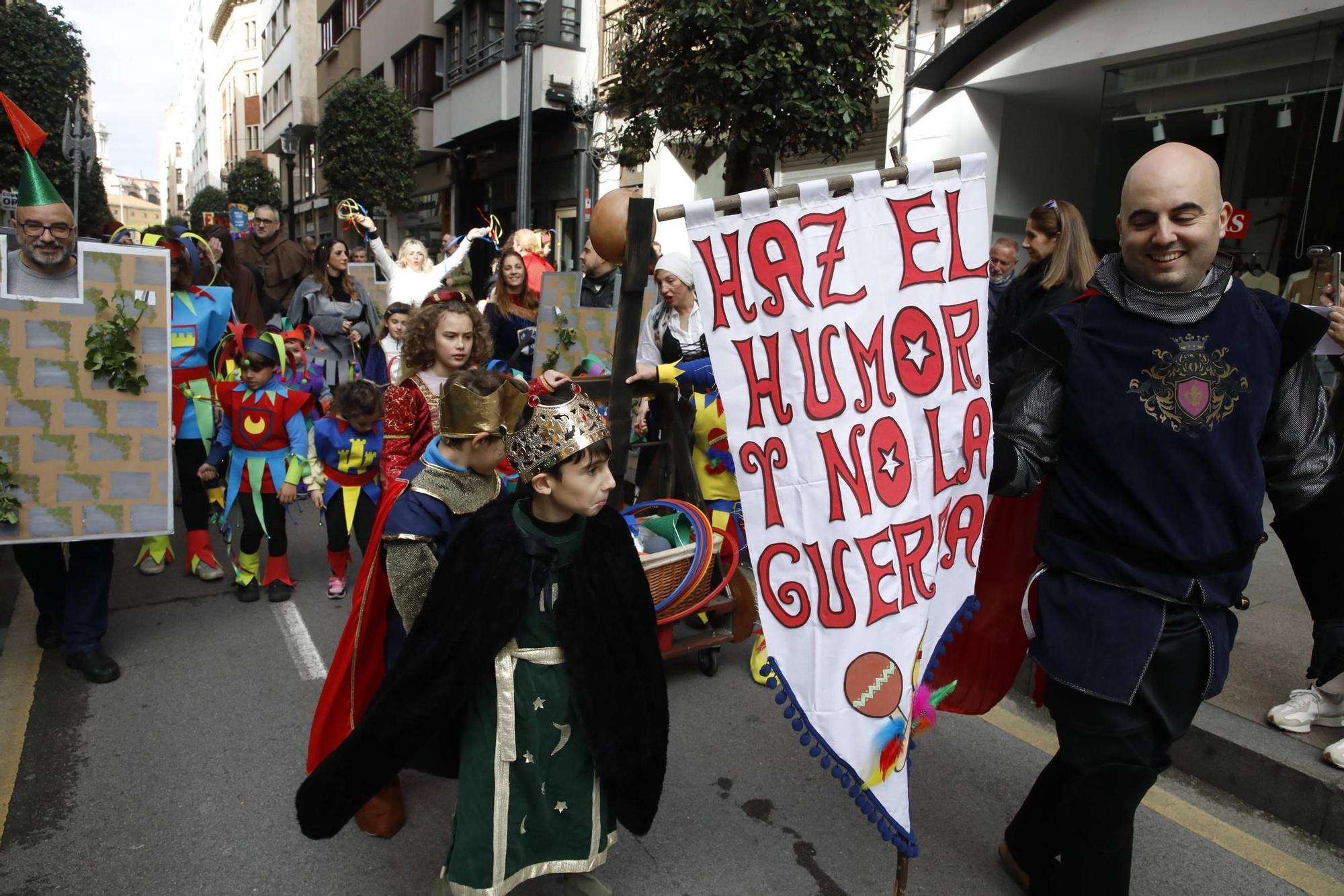 Así han disfrutado pequeños y mayores en el desfile infantil del Antroxu de Gijón (en imágenes)