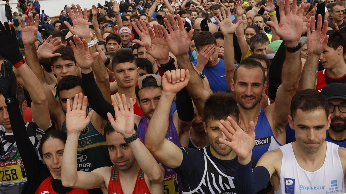 Así fue la carrera de los 10 km del Grupo Covadonga en Gijón (en imágenes)