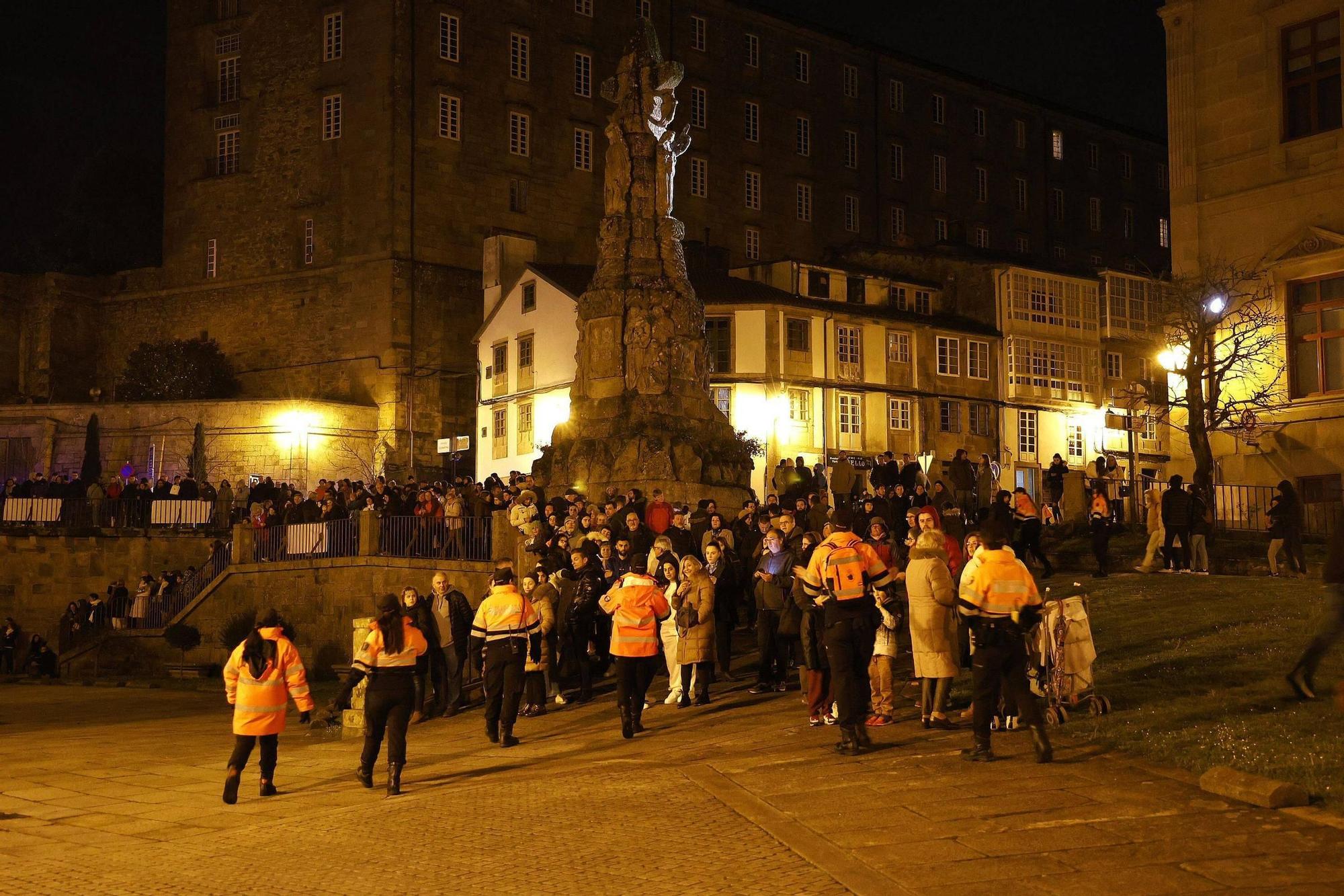 La procesión de la Oración no Horto das Oliveiras e Prendemento en San Francisco