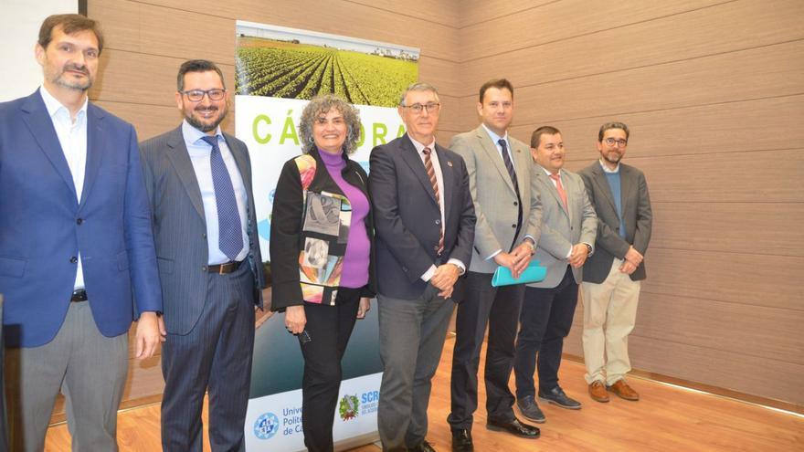 Algunos de los ponentes de la jornada sobre riego con agua marina desalada organizada por la UPCT.