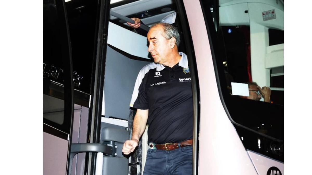 Txus Vidorreta, a su llegada ayer al hotel de concentración en Gran Canaria