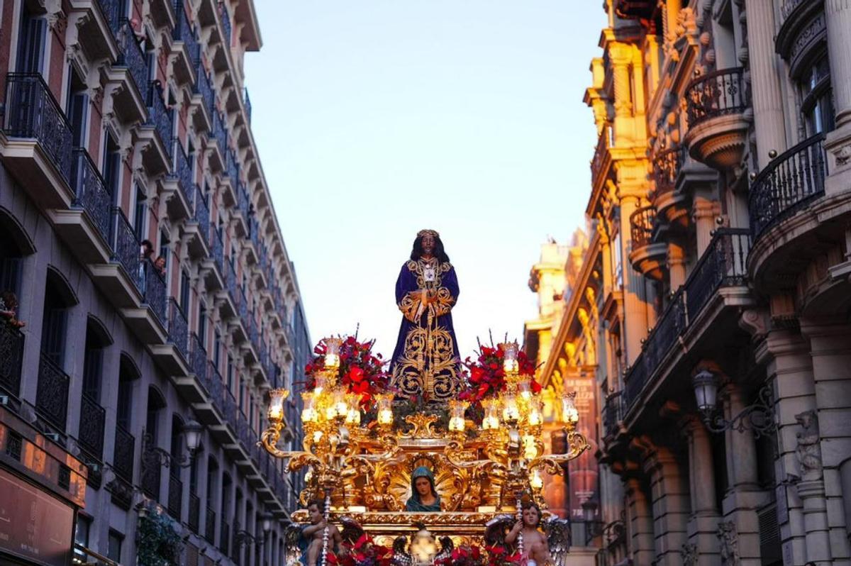 En este Viernes Santo, estación de penitencia de Nuestro Padre Jesús Nazareno de Medinaceli.