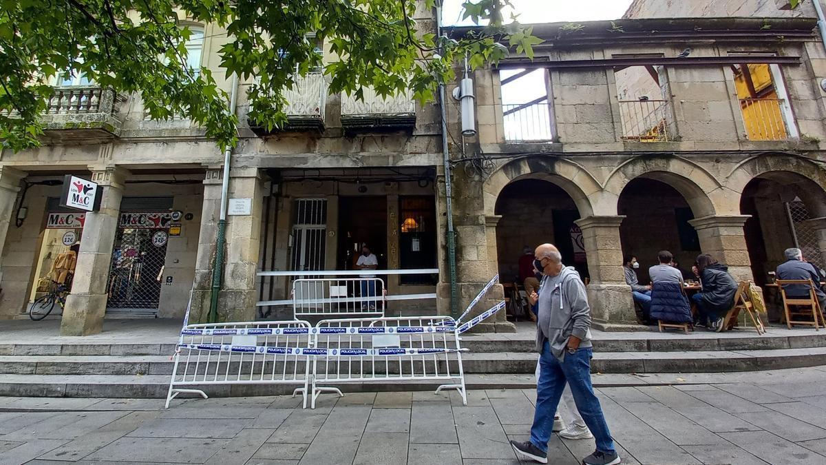 La zona acordonada por la Policía Local.
