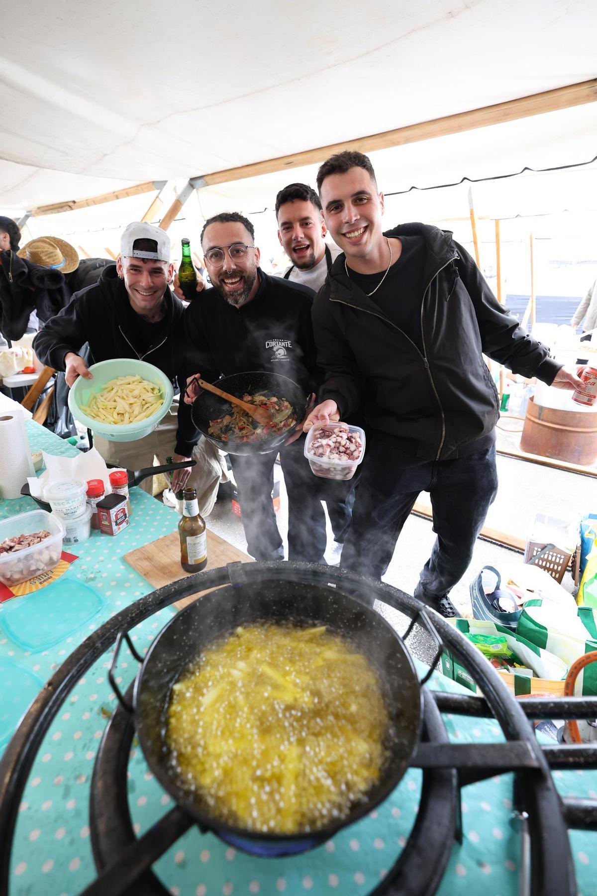 Imagenes de 'Polp a s’olla! IV Concurso de Frita de Polp'