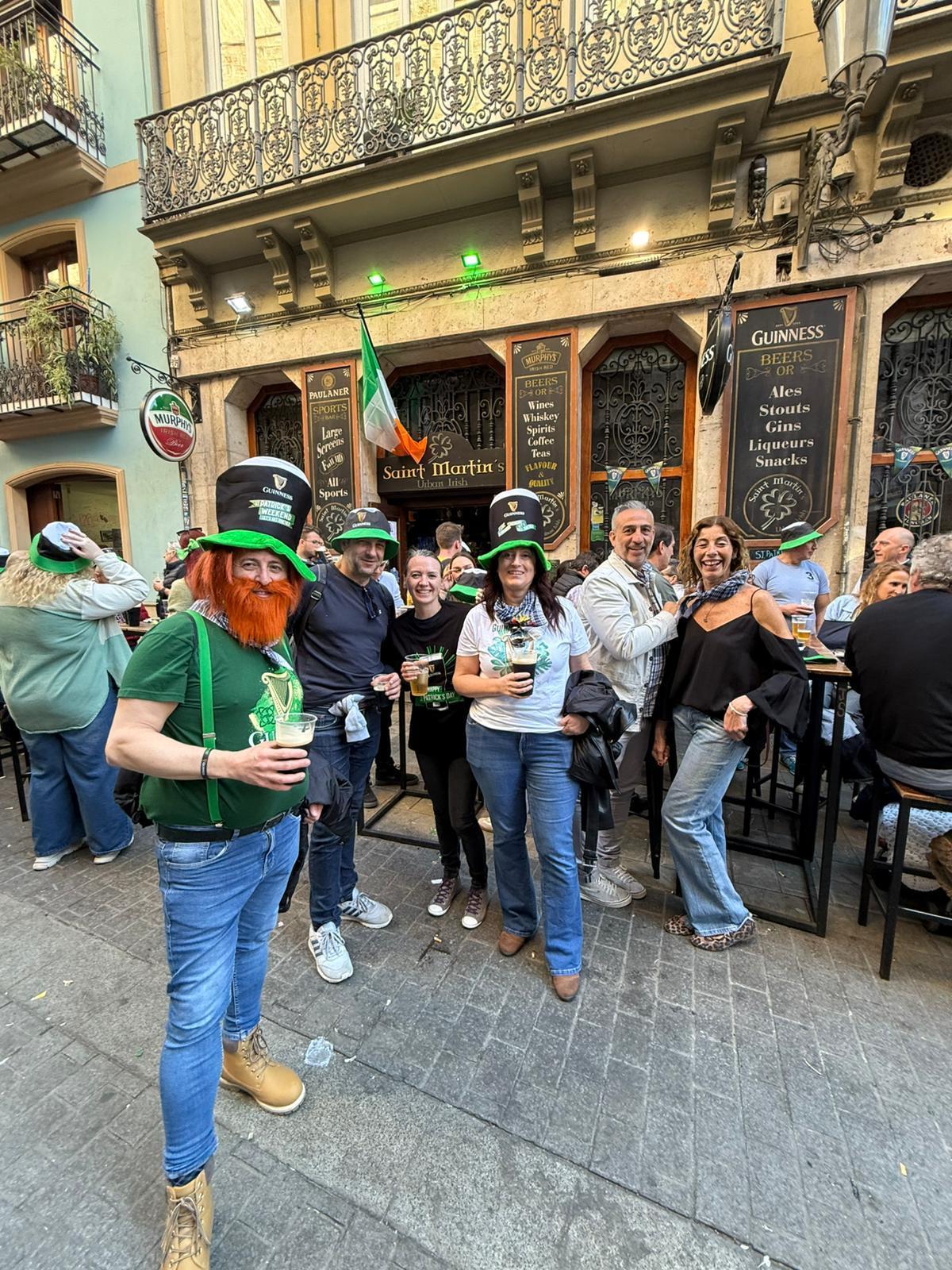 Pintas y pañuelos el primer día de Ofrenda