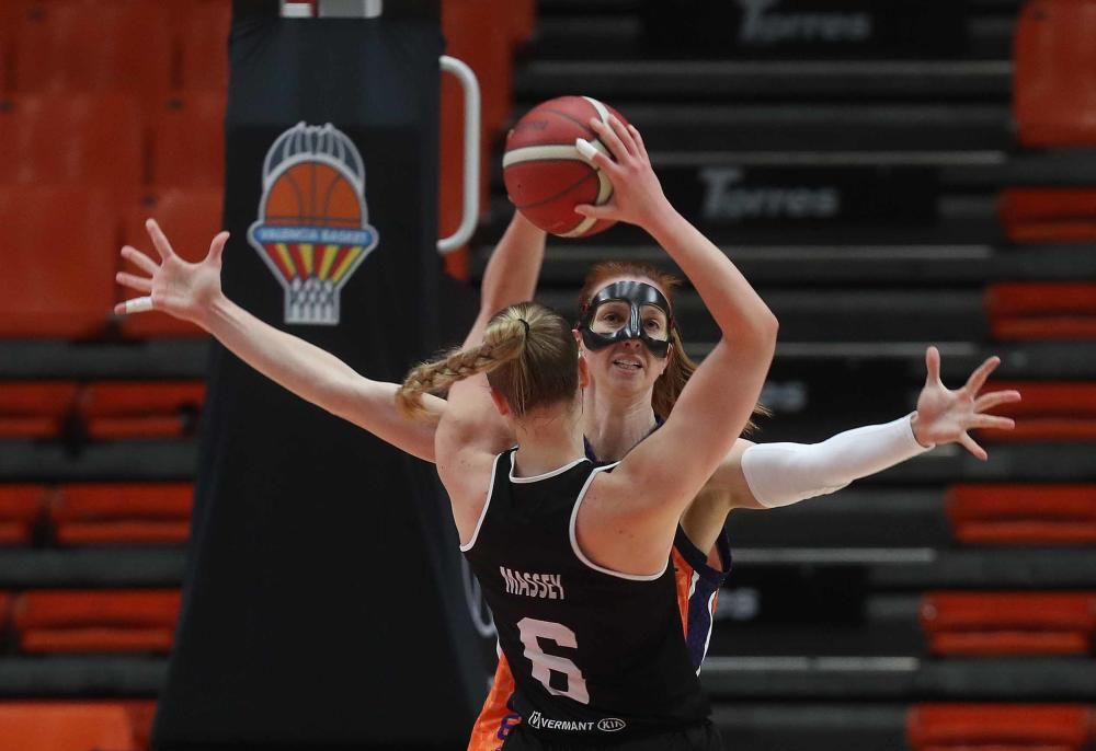 Las mejores imágenes del Valencia Basket - Basket Hema SKW