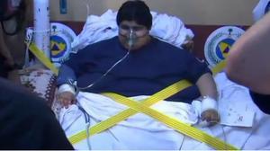 Els bombers van trigar més de 3 hores per treure’l de l’habitació.