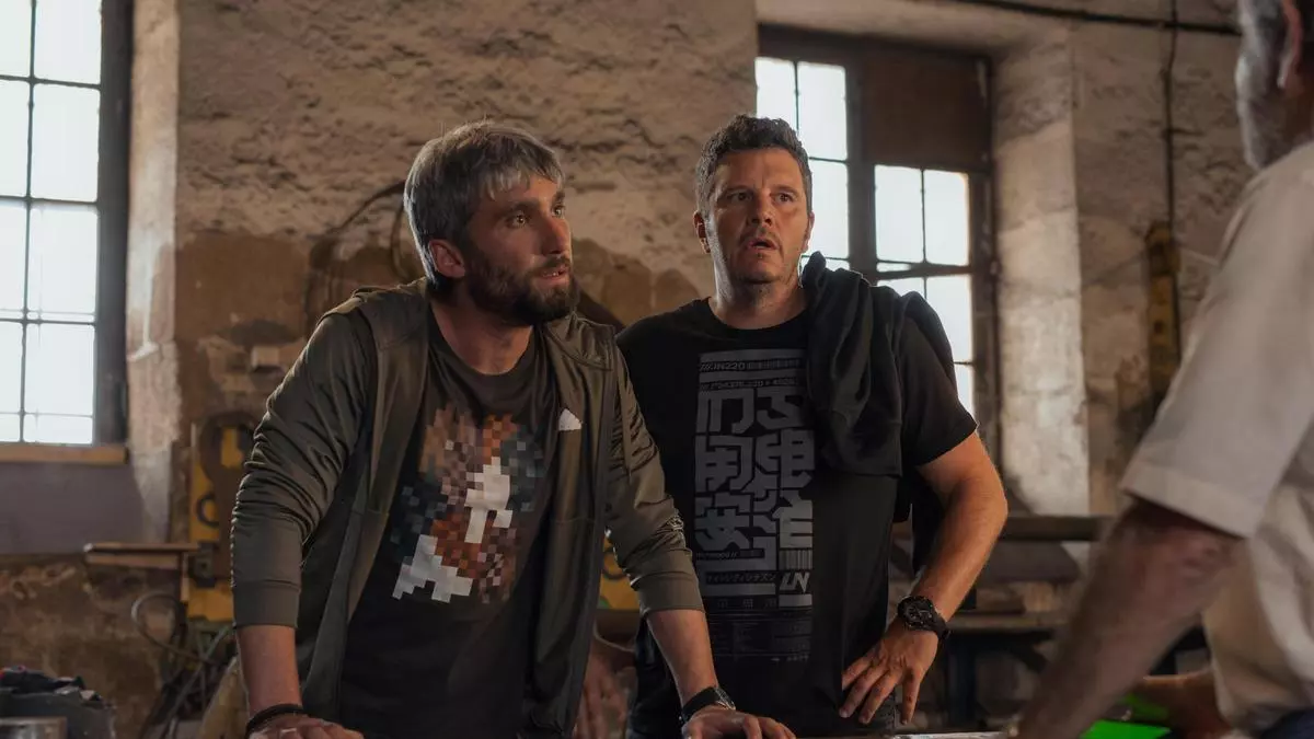 Netflix cumple el sueño de Touriñán: habrá tercera temporada de la serie sobre el narcotráfico en Galicia «Clanes» y será la última