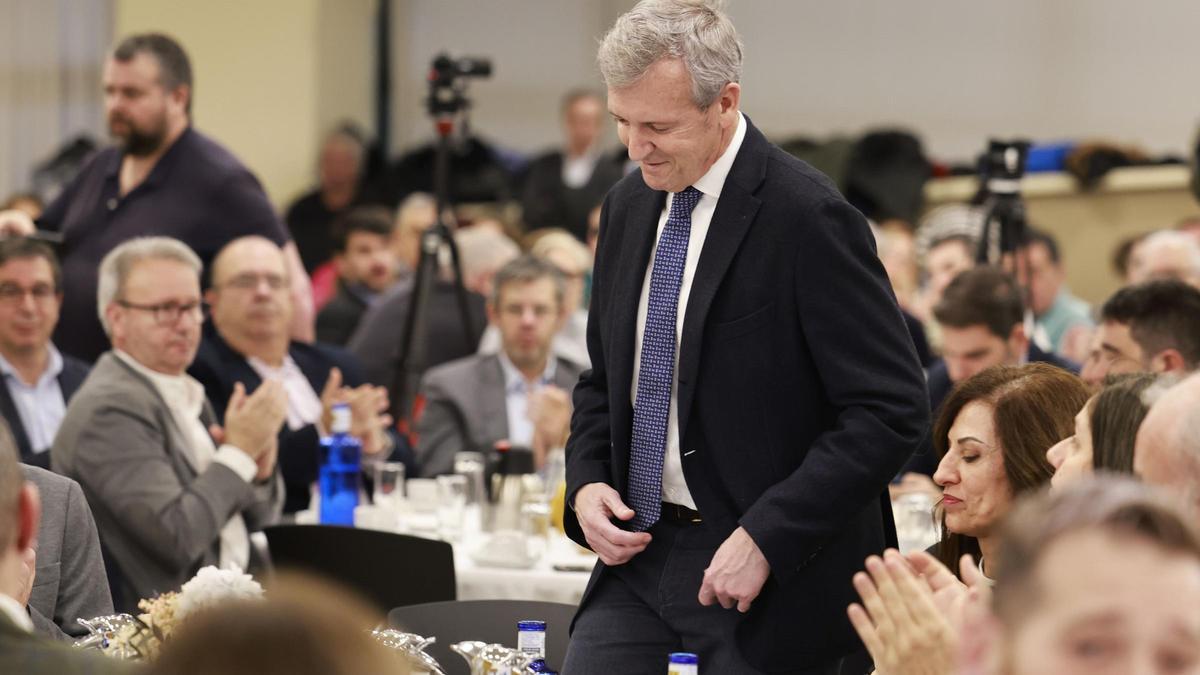 Alfonso Rueda esta mañana en Santiago durante el almuerzo electoral