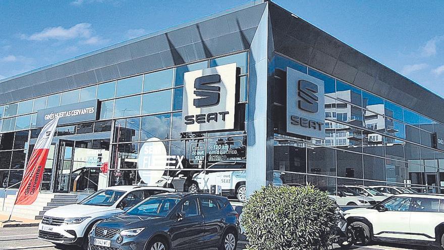 Ginés Huertas Cervantes presenta sus renovadas instalaciones en Espinardo, un espacio de experiencia para CUPRA y SEAT