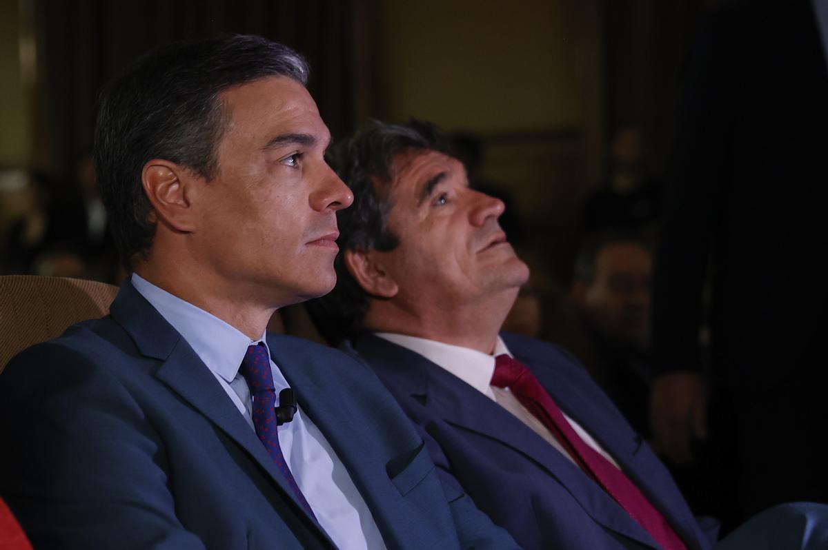 Pedro Sánchez y José Luis Escrivá.