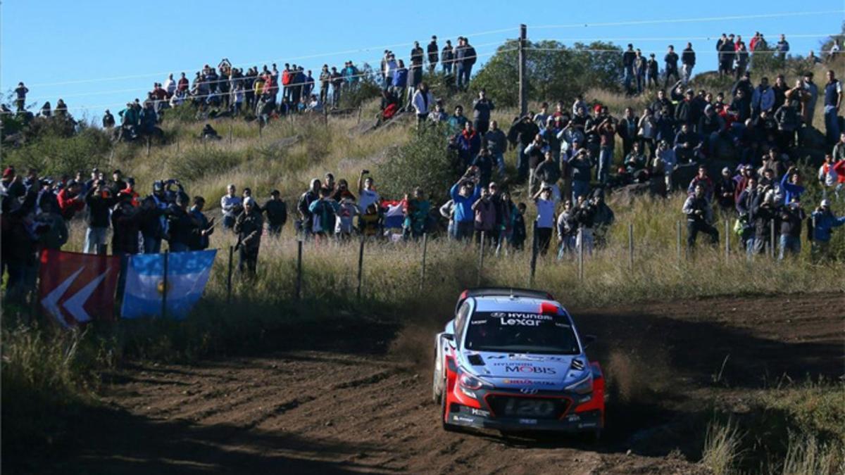 Dani Sordo comenzó con buen pie en Argentina