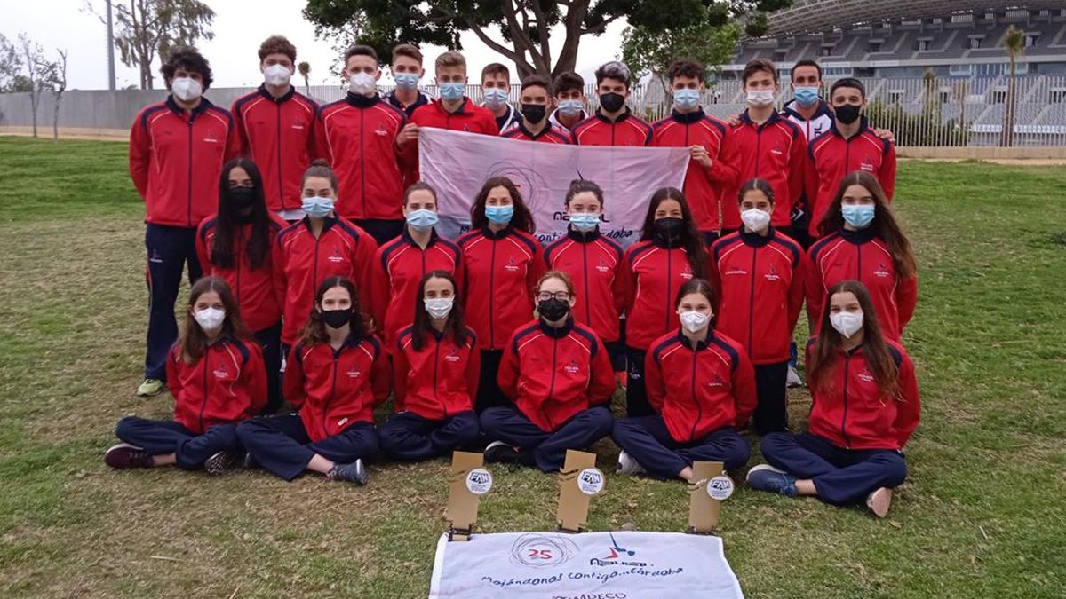 Equipo del Navial que participo en el Campeonato de Andalucía.