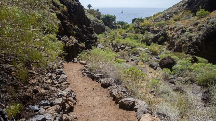 Tenerife mejora la seguridad en más de 600 kilómetros de sus senderos