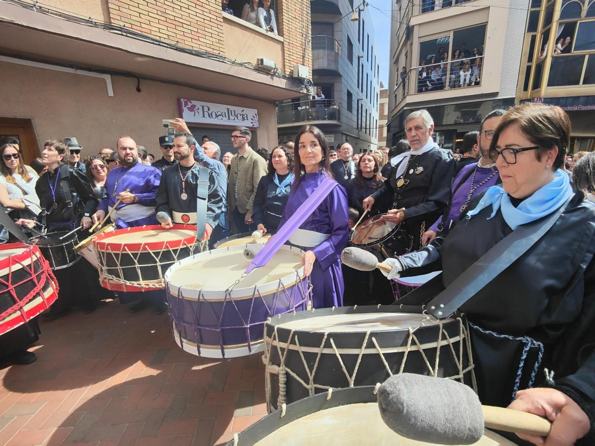 Galería de fotos: L'Alcora palpita al ritmo de su distinguida y concurrida Rompida de la Hora