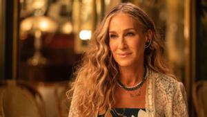 Sarah Jessica Parker en And just like that.... Si la primera serie desmontó la idea de que estar soltera en la treintena es una cosa triste, la segunda desdice que llegar a los cincuenta significa una estabilidad madura