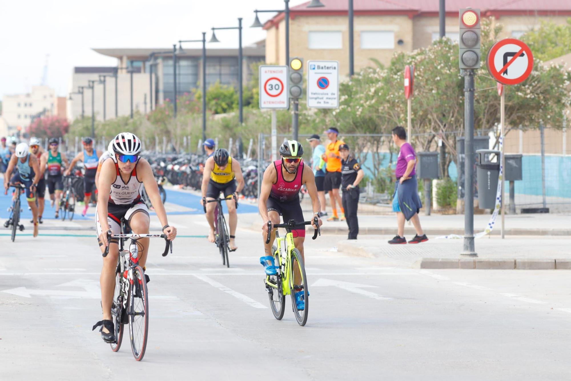 Búscate en el III Triatló de València - Playtja de la Malvarrosa