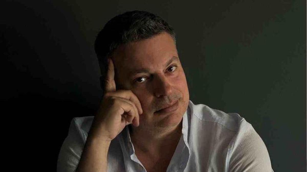 David Menéndez.