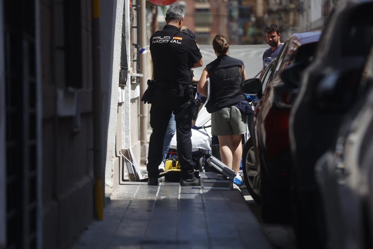Detenido el dueño de un bar por matar a un cliente en la calle de los Hierros de València
