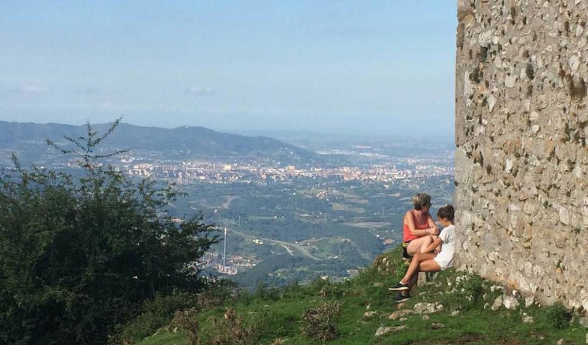 Los veinte mil pasos al Monsacro