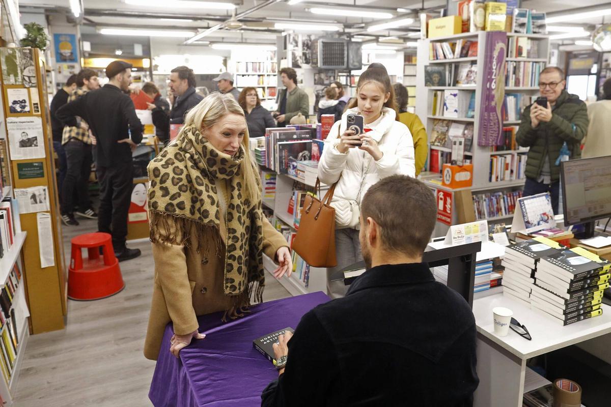 La presència de Maxi Iglesias aixeca passions a Girona