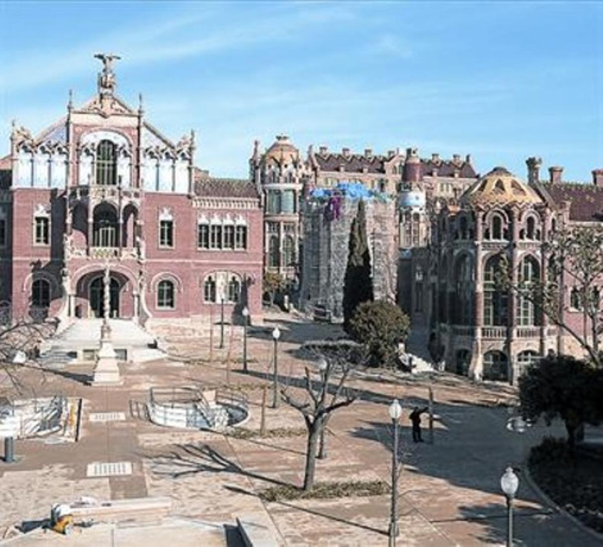 Alguns dels pavellons del recinte modernista de Sant Pau. Alguns dels pavellons del recinte modernista de Sant Pau.