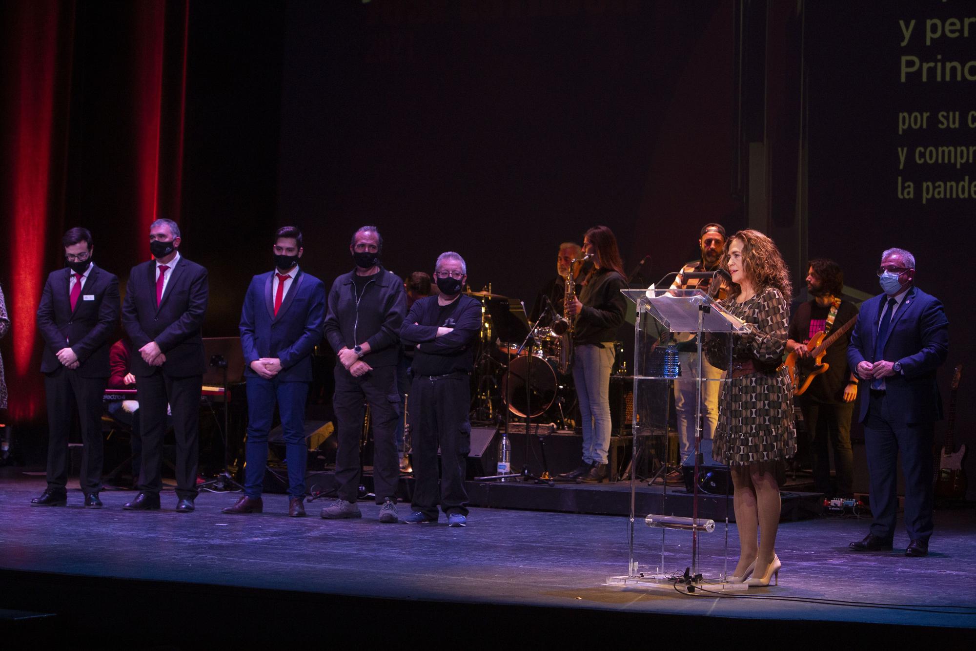 Gala de los Premios José Estruch en el Teatro Principal de Alicante