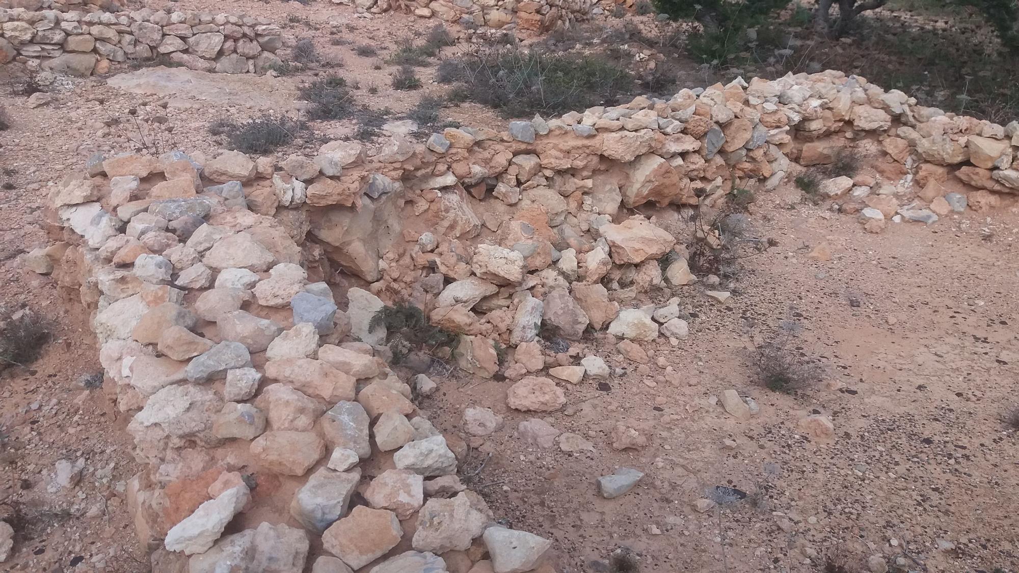 Ibiza pide al Govern cerrar el yacimiento de sa Caleta para evitar actos vandálicos