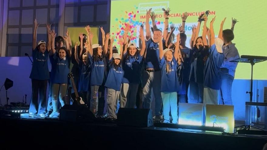 El equipo del proyecto ‘BookTubers’ fue reconocido en Future Minds 2025, en Gijón.