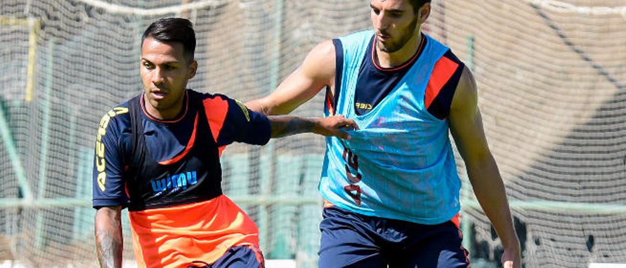 Jonathan Viera y Bigas, durante un entrenamiento de esta semana.