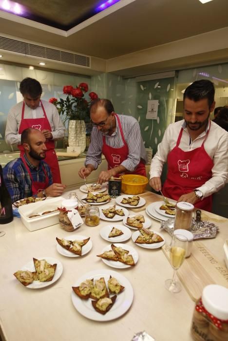 Cocina solidaria contra el cáncer de mama