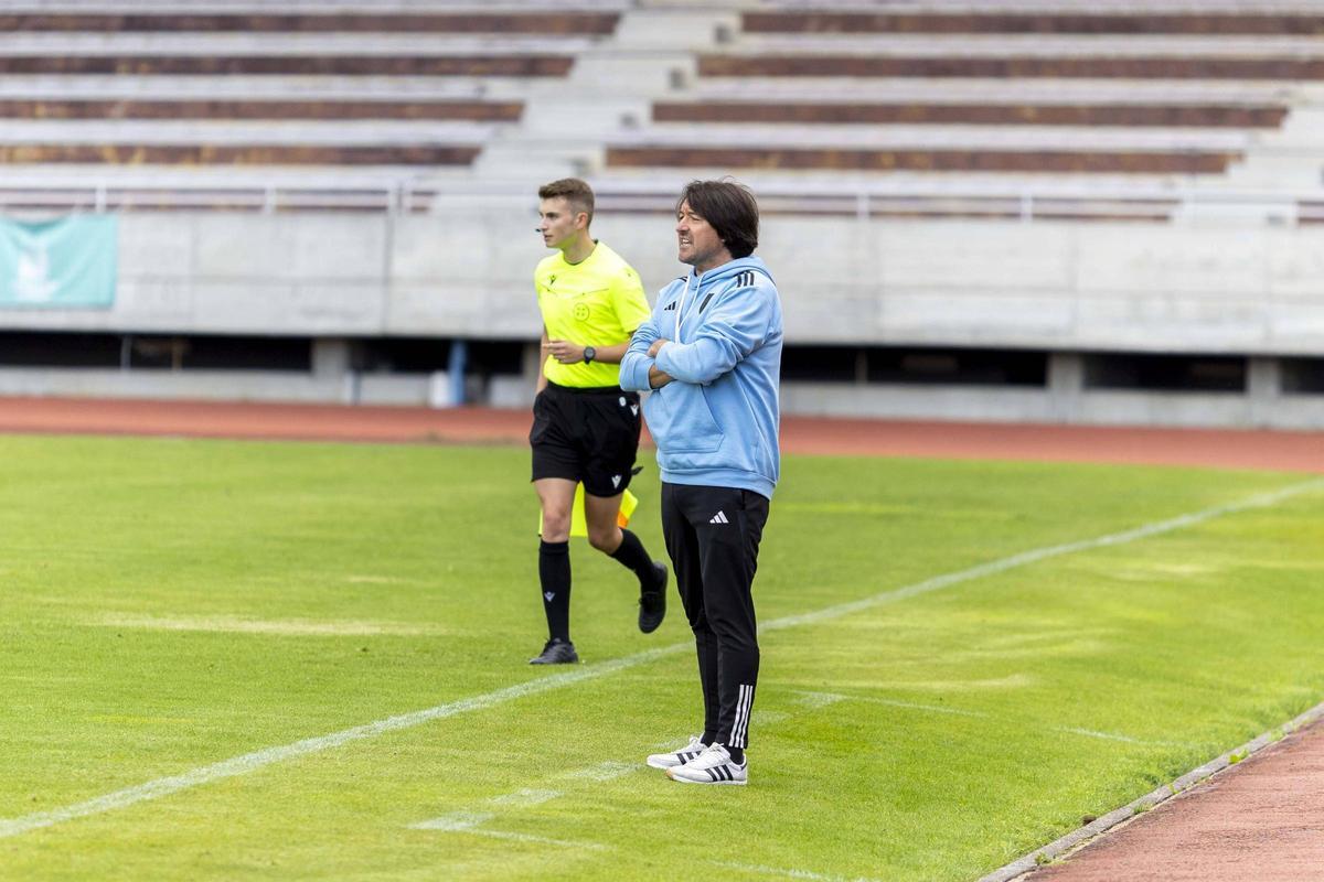 Secho Martínez, durante un partido del Compostela en San Lázaro.