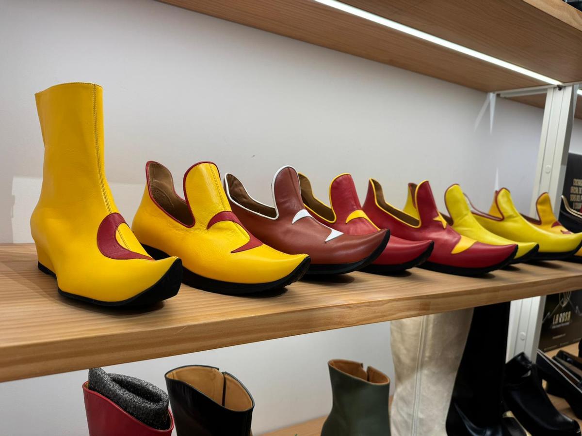 Zapatos de Moros y Cristianos de Elda