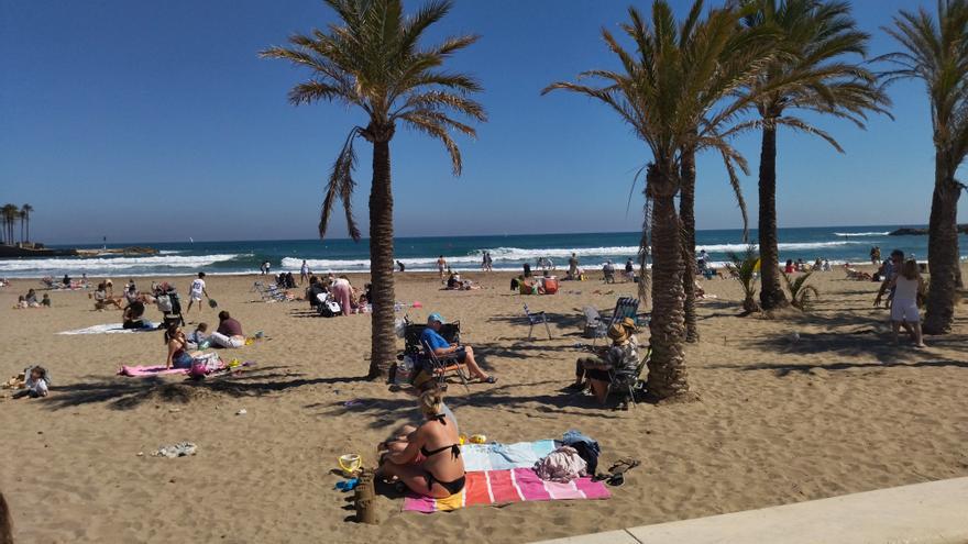 Las obras del emisario de la playa de Xàbia durarán hasta finales de junio e impedirán izar la bandera azul