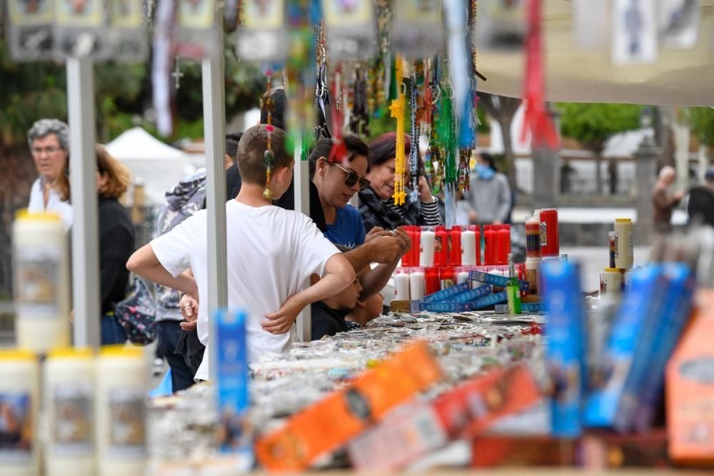 17-05-20   GRAN CANARIA. TEROR. TEROR. Reabre el mercadillo de Teror. Fotos: Juan Castro.  | 17/05/2020 | Fotógrafo: Juan Carlos Castro