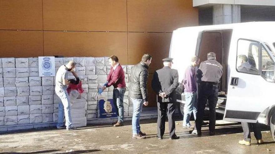 Cae una red holandesa y británica que tenía 3.000 kilos de cocaína en Galicia