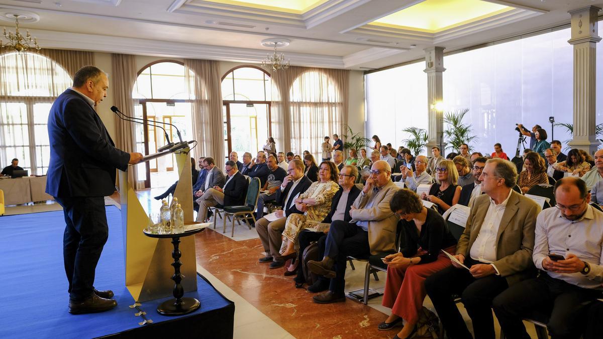 Jornada 'Hablemos... La ciudad que no deja a nadie atrás'