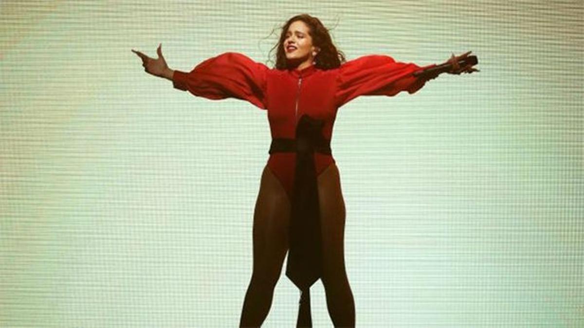 Rosalía brilla en el Palau Sant Jordi