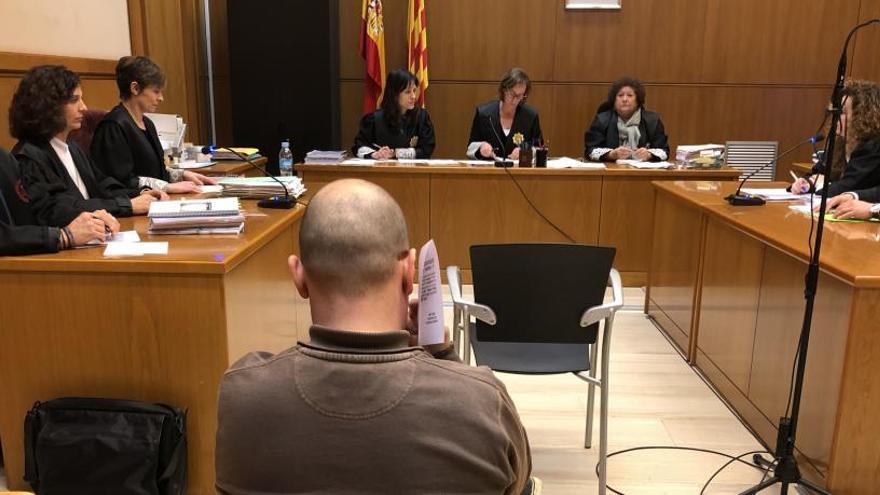 El judici en el que l&#039;exmonitor ha acceptat gairebé vuit anys de presó